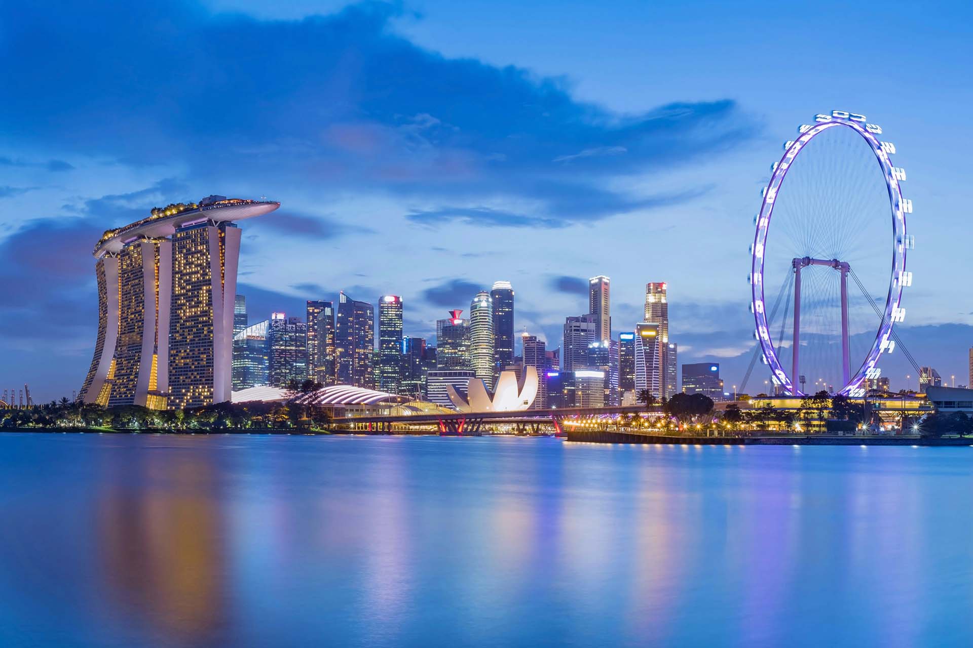 singapour skyline blue hour
